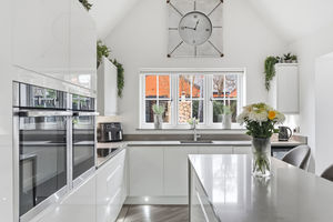 Photo 49- click for photo gallery